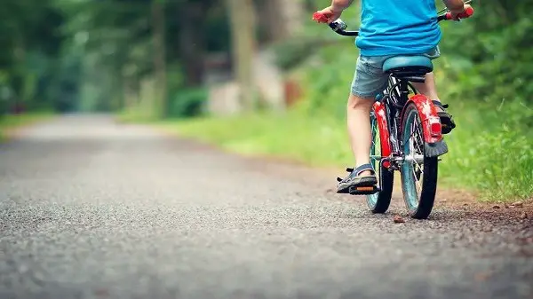 Kādā vecumā jūs varat braukt ar velosipēdu