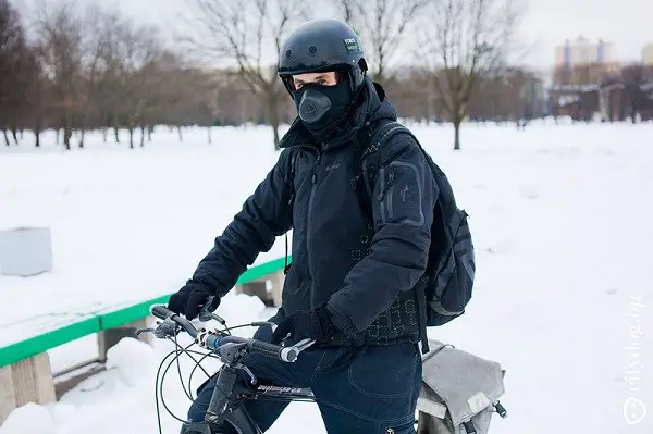 riteņbraucēja ziemas apģērbs